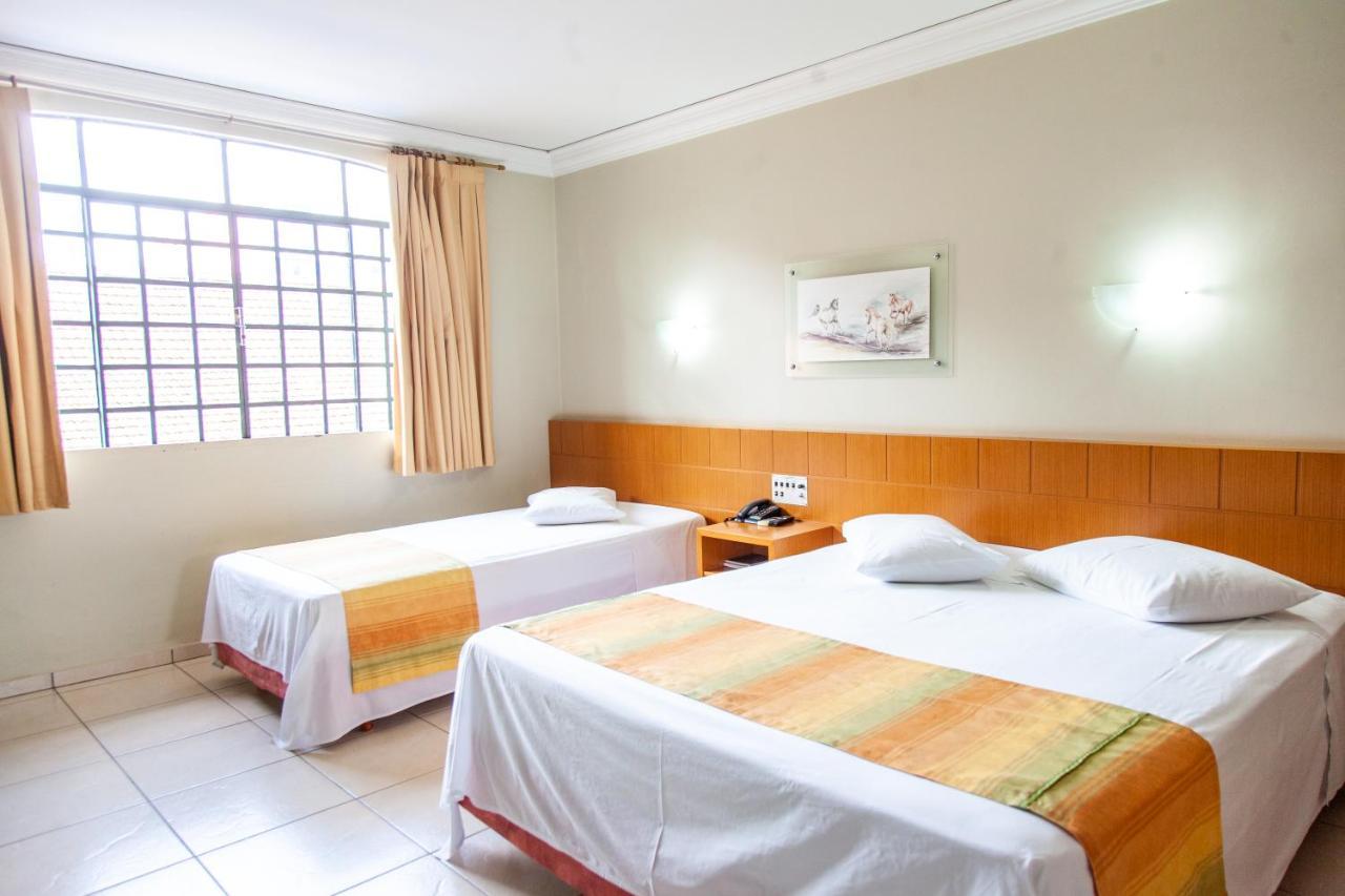Vila Verde Hotel Toledo  Buitenkant foto